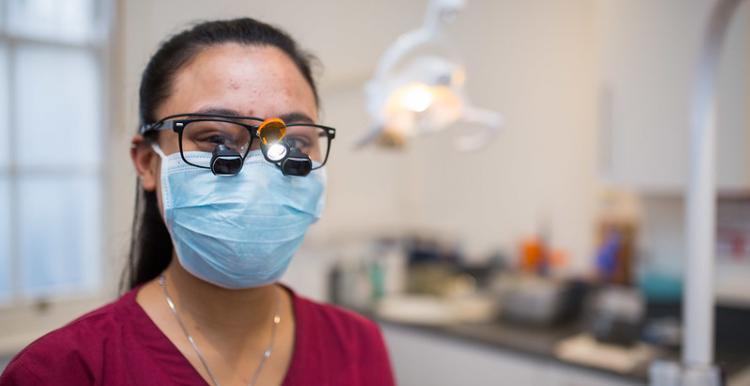 woman with face mask 